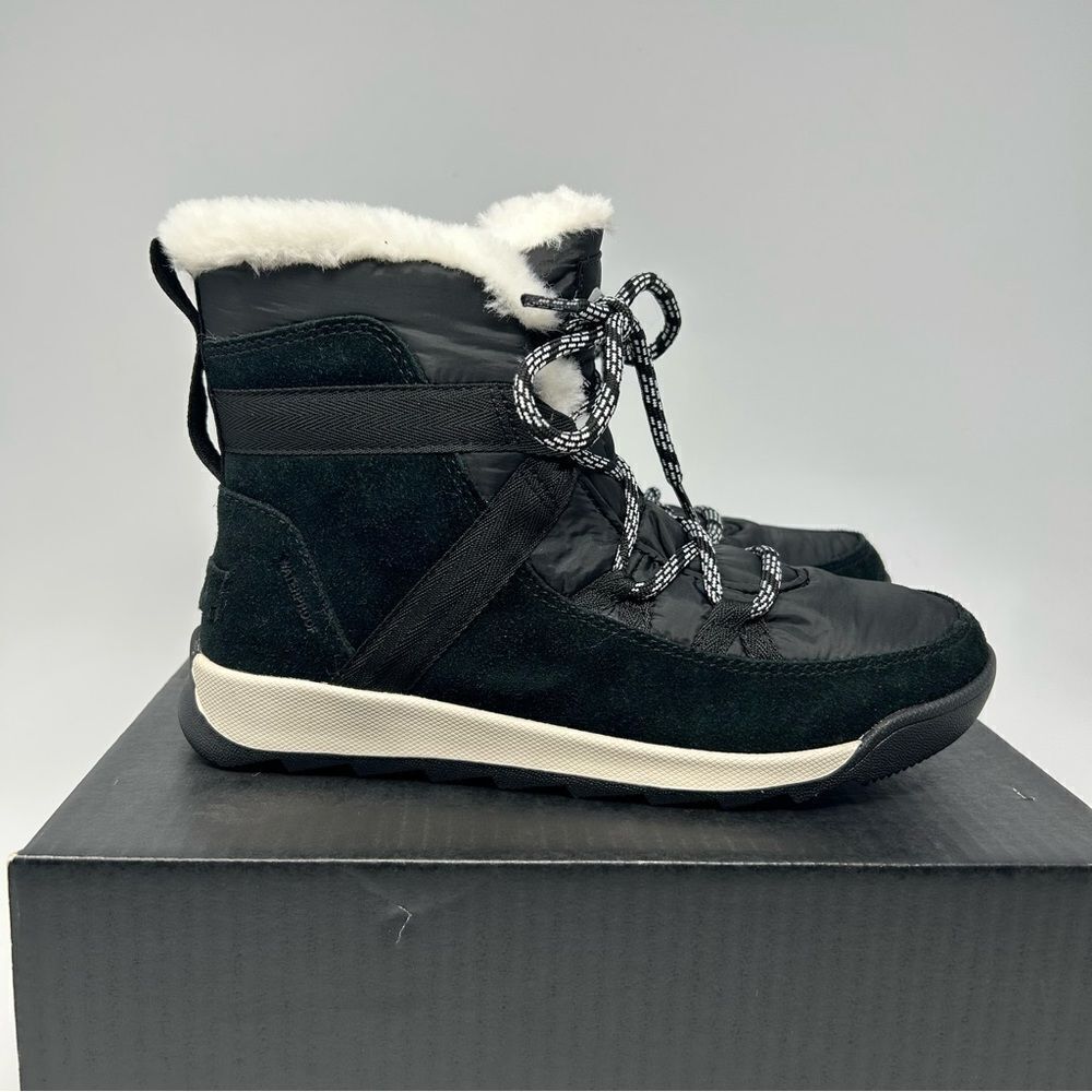 Sorel Whitney Flurry Boots
Size 11 NEW! - Picture 2 of 8
